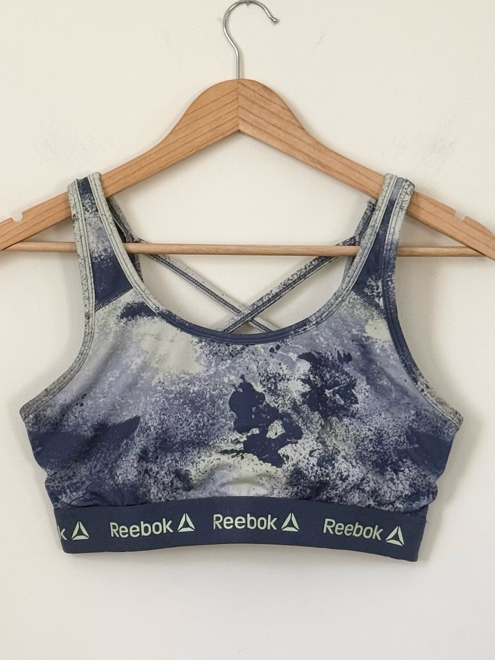 Reebok Blue Abstract Splatter Strappy Back Medium Impact Sports Bra Size M